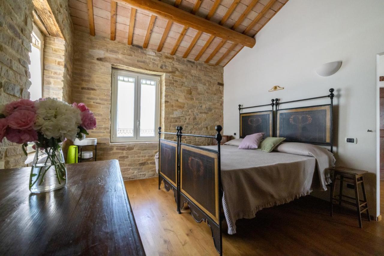 Casa Lucia - Con Piscina Fano-Urbino-Pesaro Villa Fratte Rosa Exterior photo