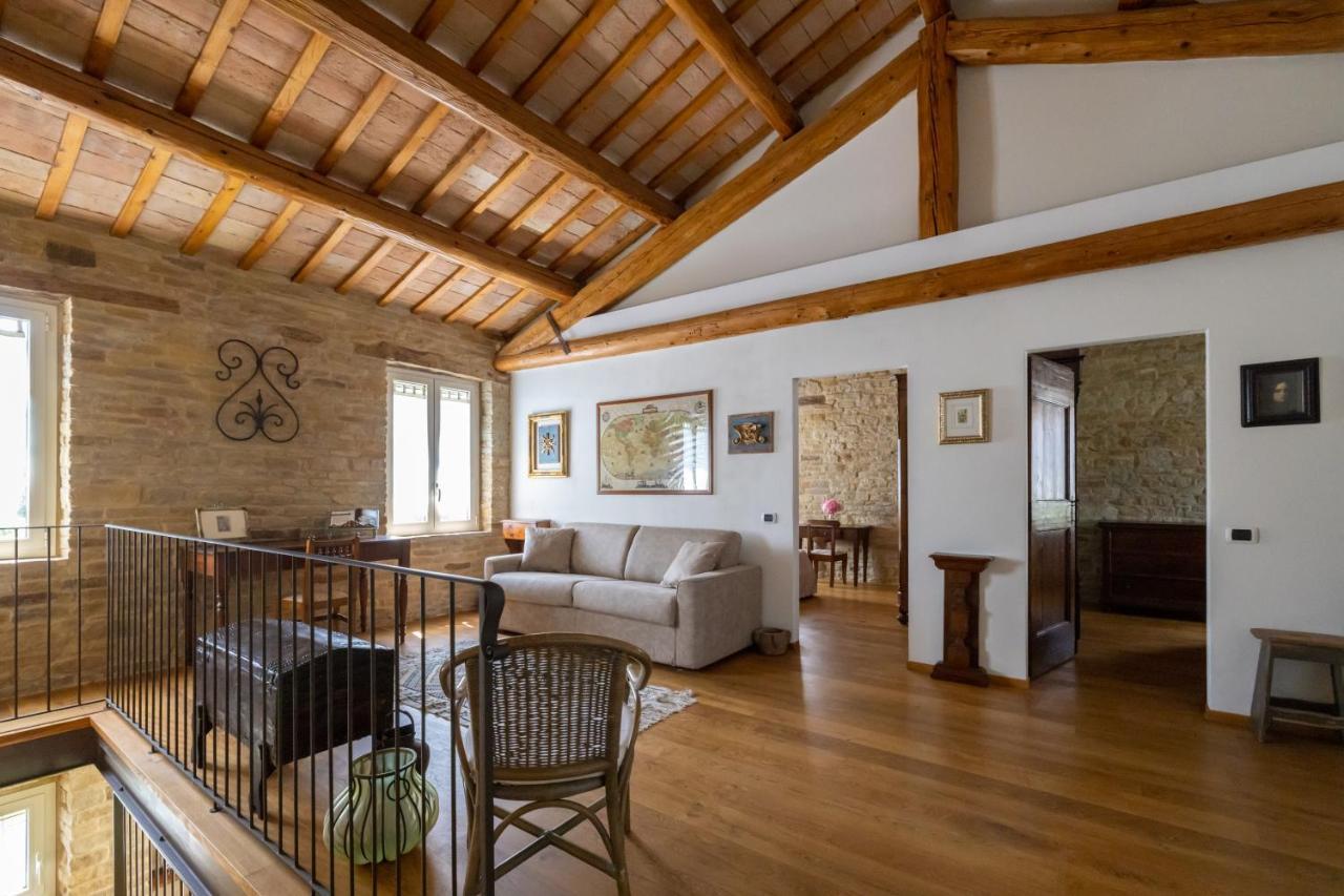 Casa Lucia - Con Piscina Fano-Urbino-Pesaro Villa Fratte Rosa Exterior photo